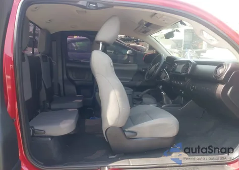 2017 Toyota Tacoma Sr z USA, uszkodzony, nr VIN 5TFSX5EN8HX049827